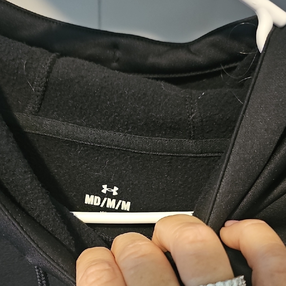 Under Armour Black and White Men's Hoodie - Picture 3 of 3
